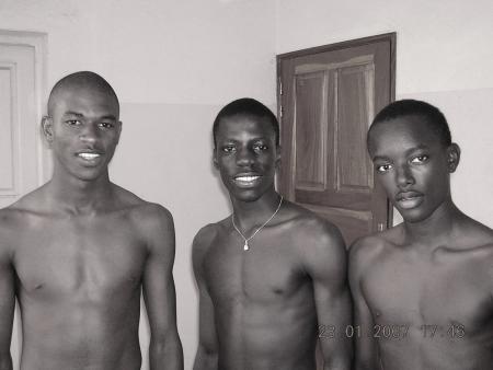 GORA AK MAKHOU AK CHEIKH 